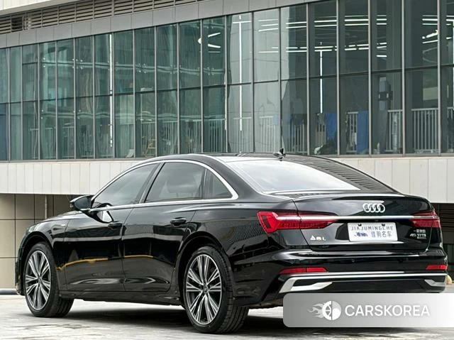 Audi A6L id 4290438 из Китая 12