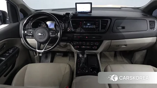 Kia All New Carnival id 3714099 из Кореи 17