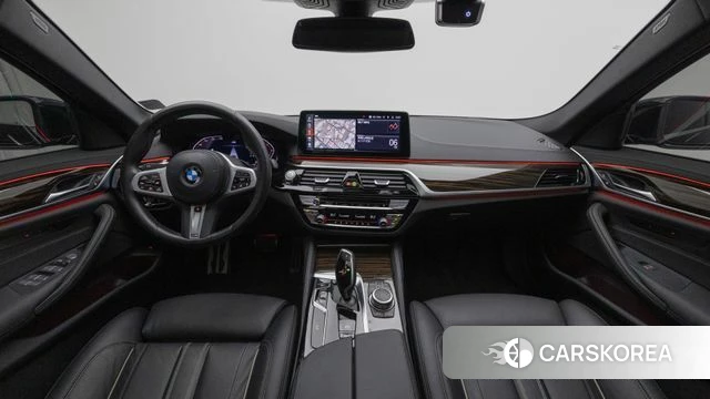 BMW 5 Series (G30) id 4330448 из Кореи 17