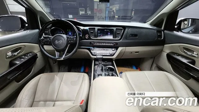 Kia The New Carnival id 2892088 из Кореи 17