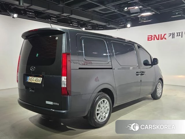Hyundai Staria id 4267126 из Кореи 17
