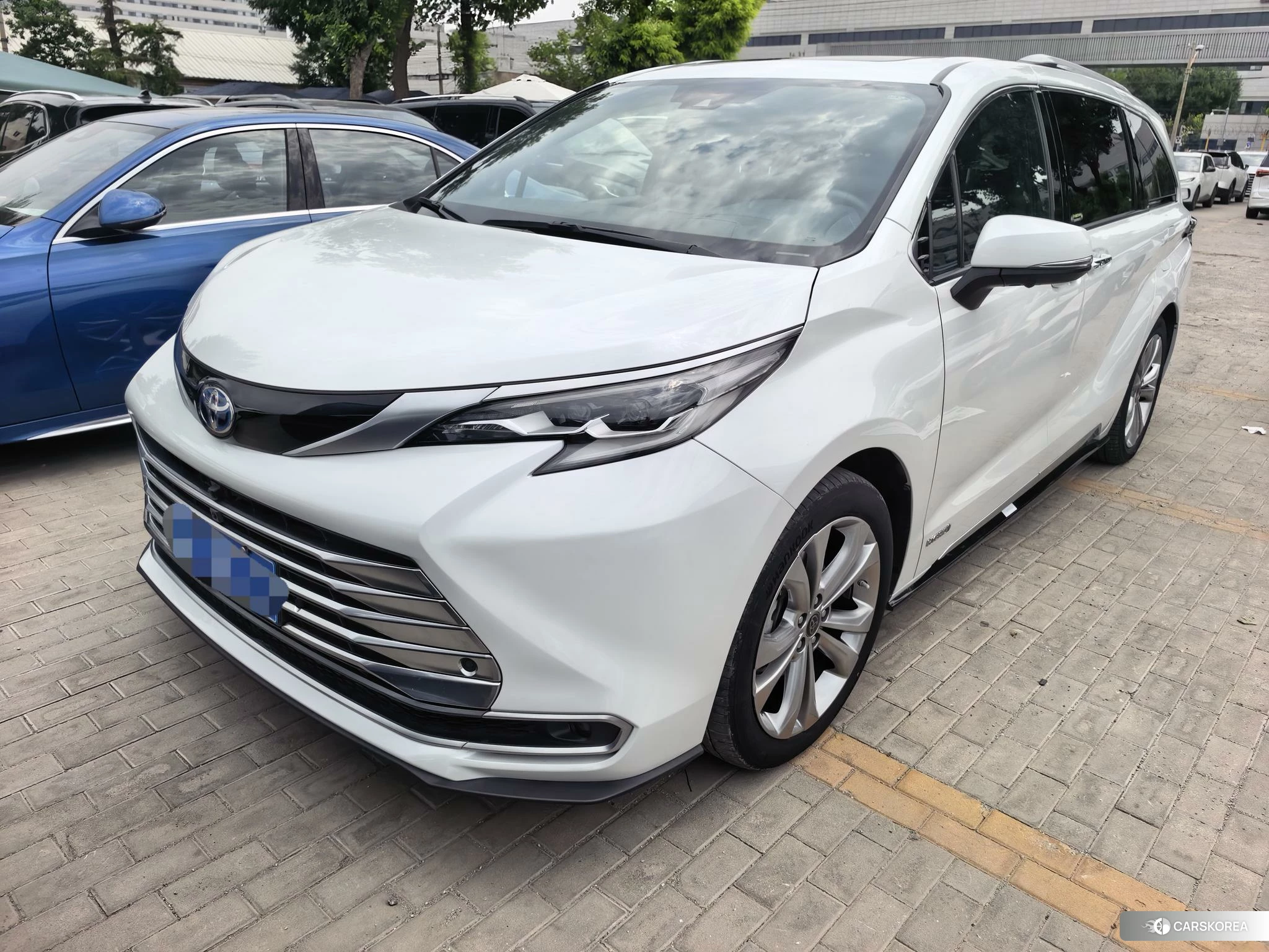 Toyota Saina id 4492740 из Китая 15