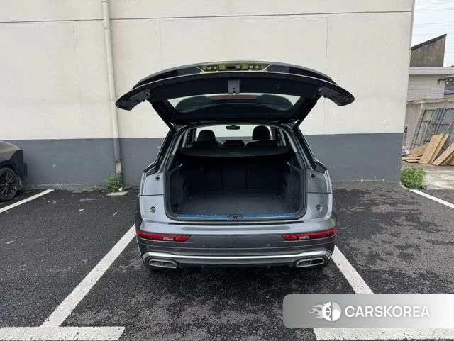 Audi Q5L id 4329235 из Китая 20