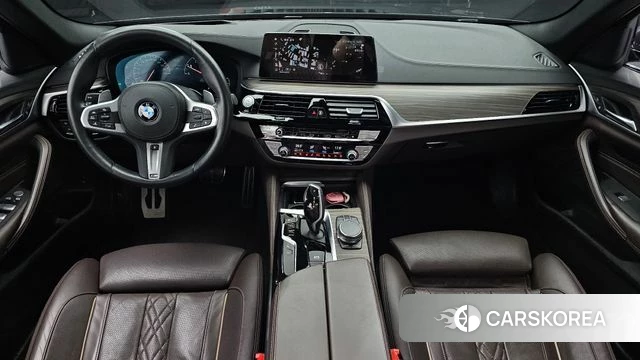 BMW 5 Series (G30) id 4416801 из Кореи 17