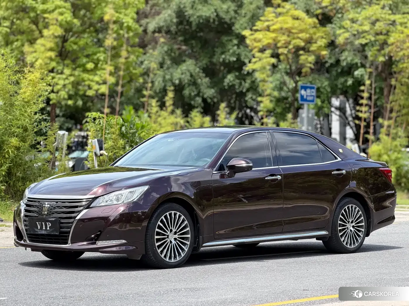 Toyota Crown id 4607164 из Китая 10