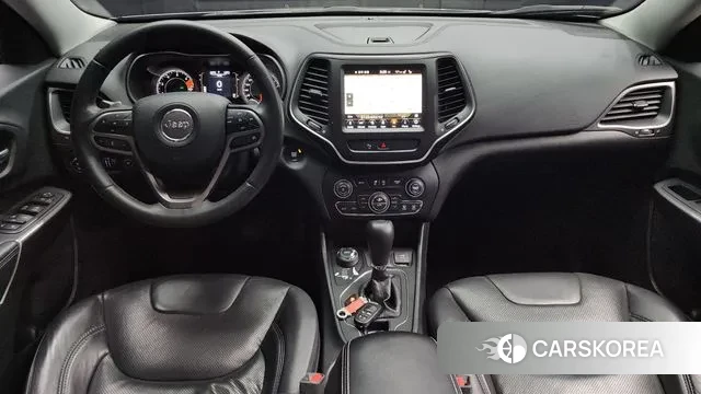 Jeep Cherokee (KL) id 3292329 из Кореи 17