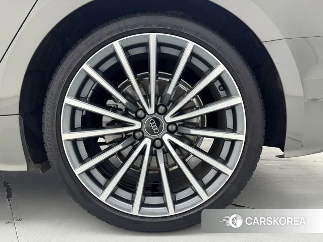 Audi A5 id 4257821 из Китая 25