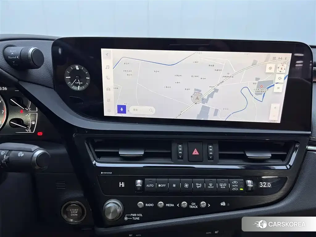Lexus ES id 4576385 из Китая 22