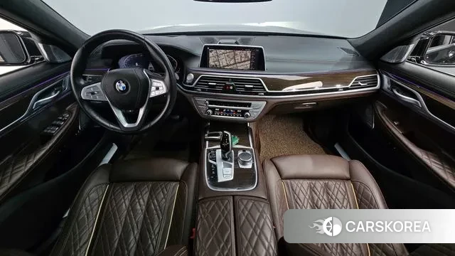 BMW 7 Series (G11) id 3534615 из Кореи 17