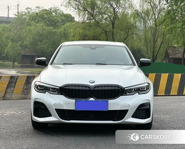 BMW 3 series id 4275459 из Китая 21