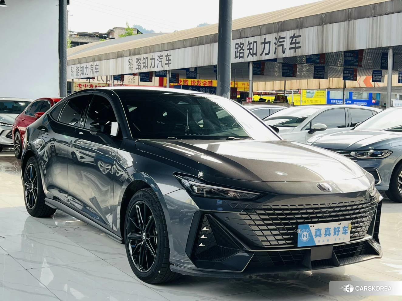 Chang'an UNI-V id 4407643 из Китая 7