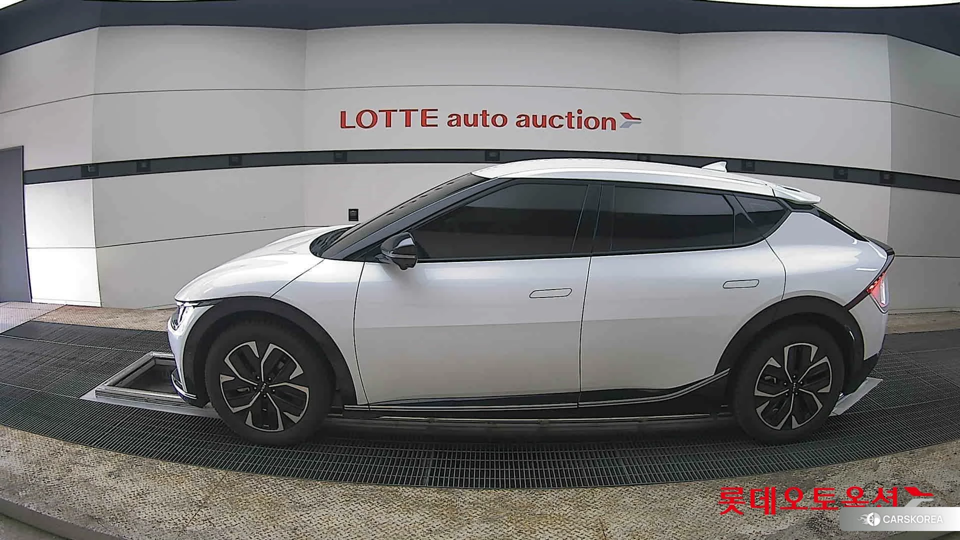 Kia EV6 id 3875781 из Кореи 33