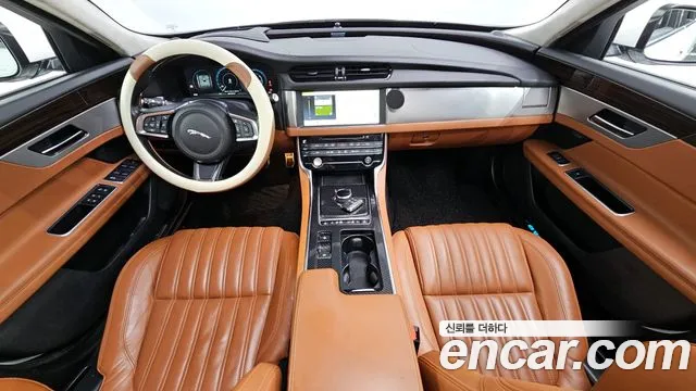 Jaguar XF (X260) id 2495656 из Кореи 17