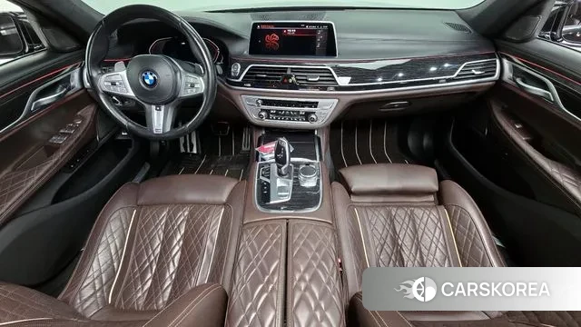 BMW 7 Series (G11) id 3626286 из Кореи 17