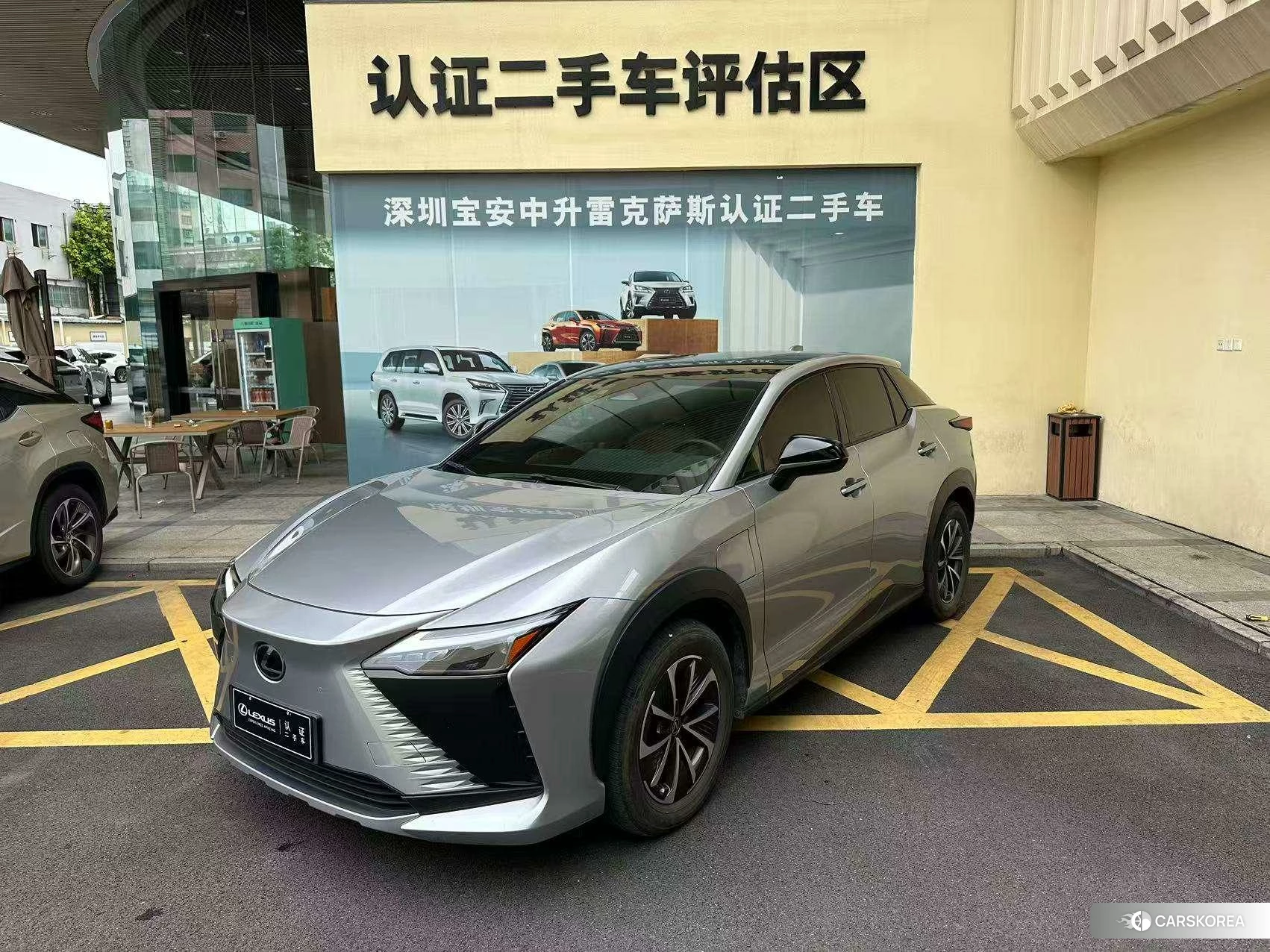 Lexus RZ id 4461946 из Китая 24