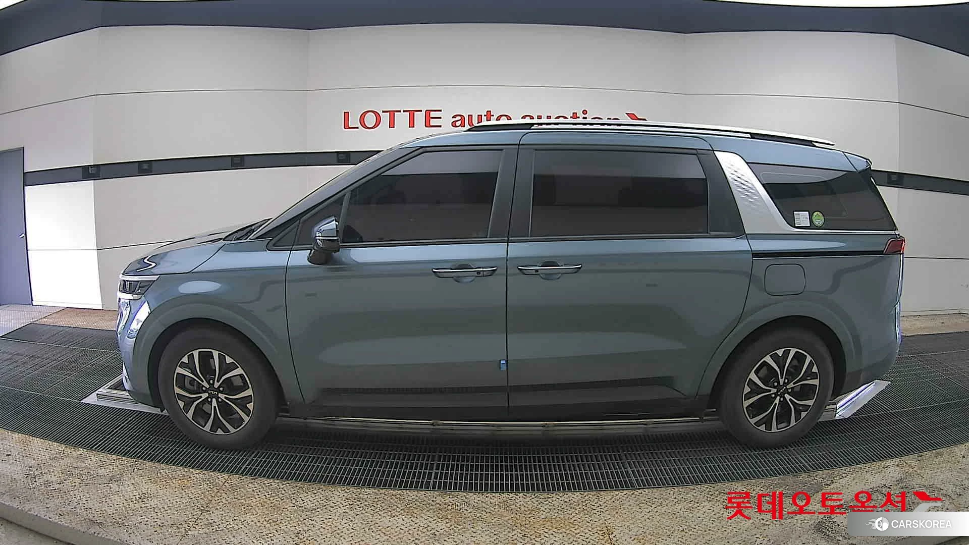 Kia Carnival id 3869418 из Кореи 34