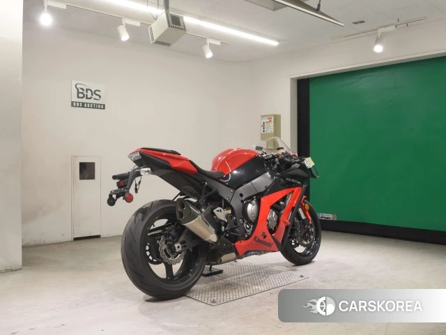 Проданный Kawasaki ZX-10R NINJA ABS 2013 из Японии, фото 5