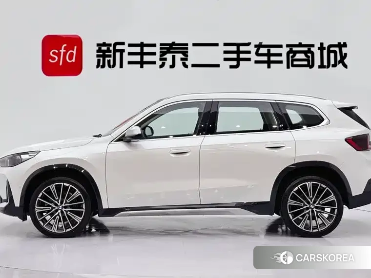 BMW X1 id 4674310 из Китая 27