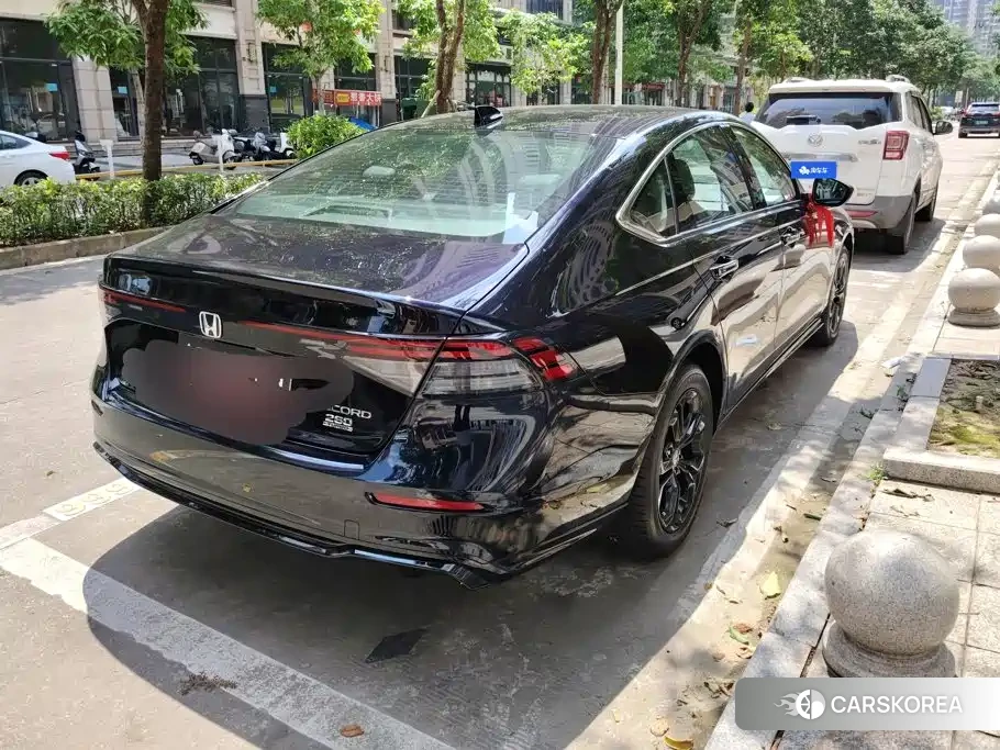 Honda Accord id 4679582 из Китая 13
