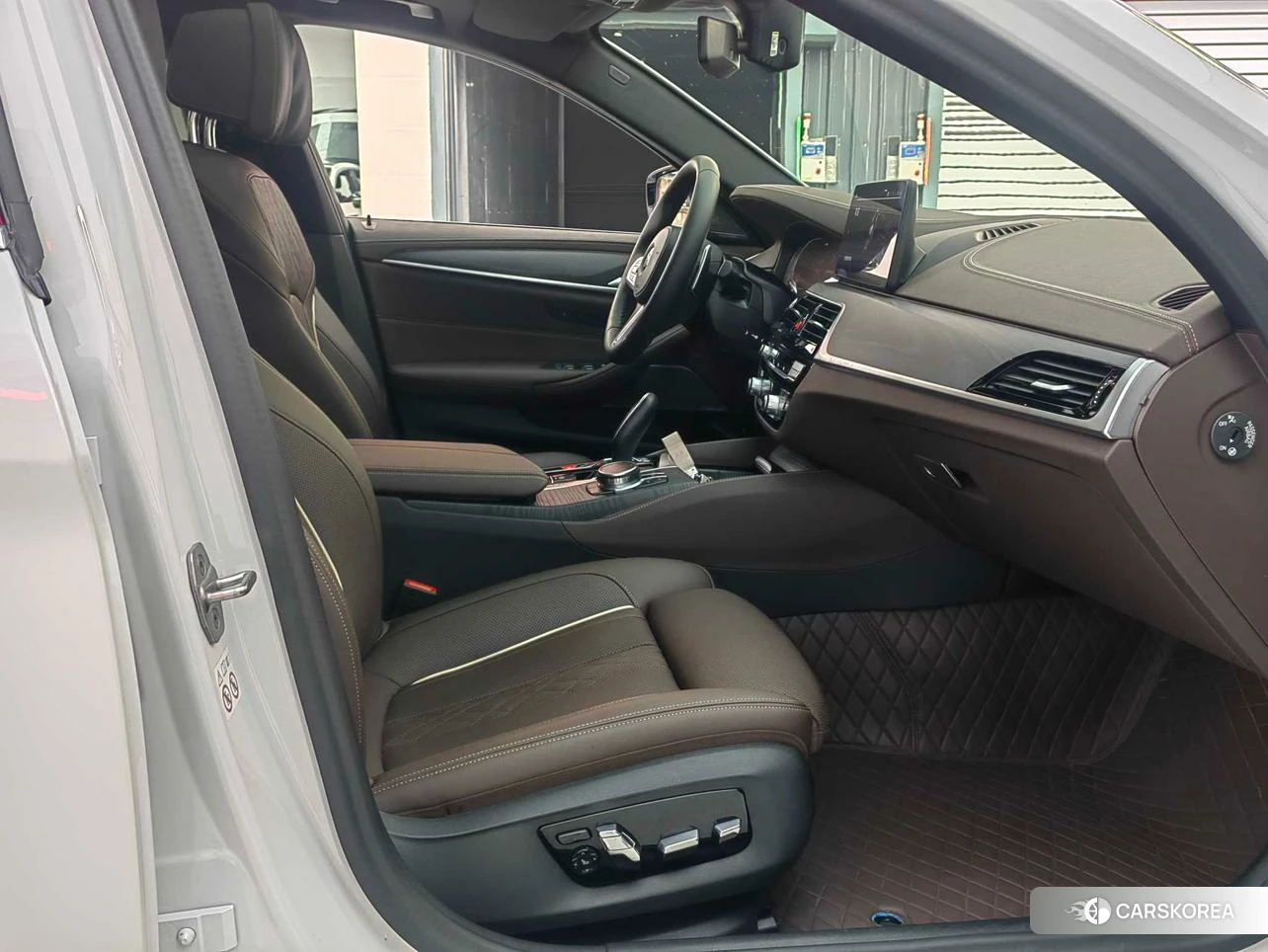 BMW 5 series id 4504934 из Китая 22