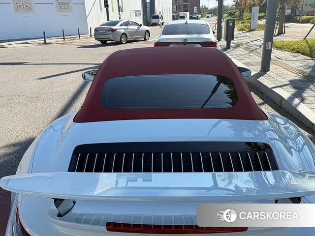 Porsche 911(992) id 4383214 из Кореи 11