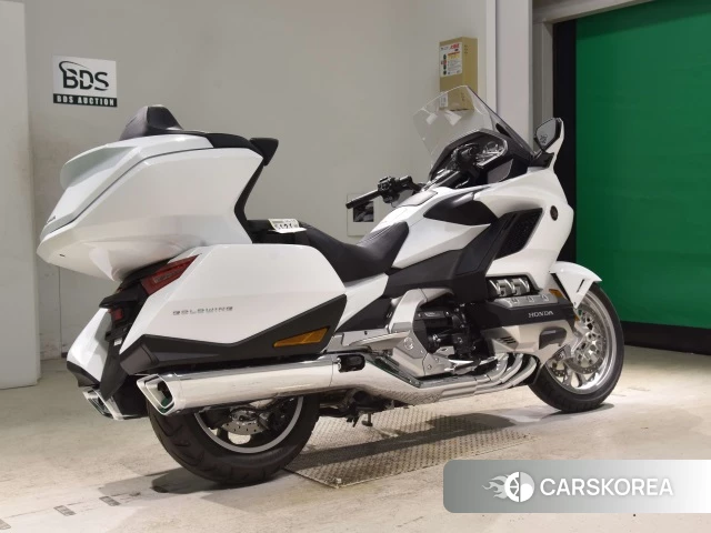 Проданный Honda GL1800 TOUR DCT 2026 из Японии, фото 4