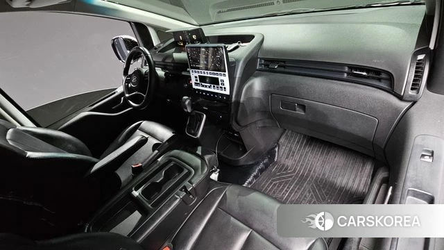 Hyundai Staria id 4223571 из Кореи 31