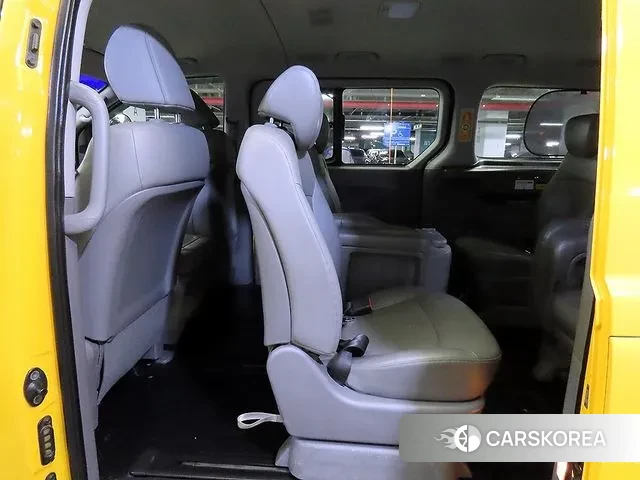 Hyundai The New Grand Starex id 3583029 из Кореи 17