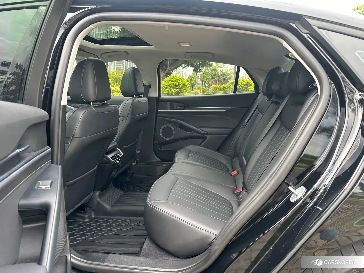 Ford Mondeo id 4644441 из Китая 15