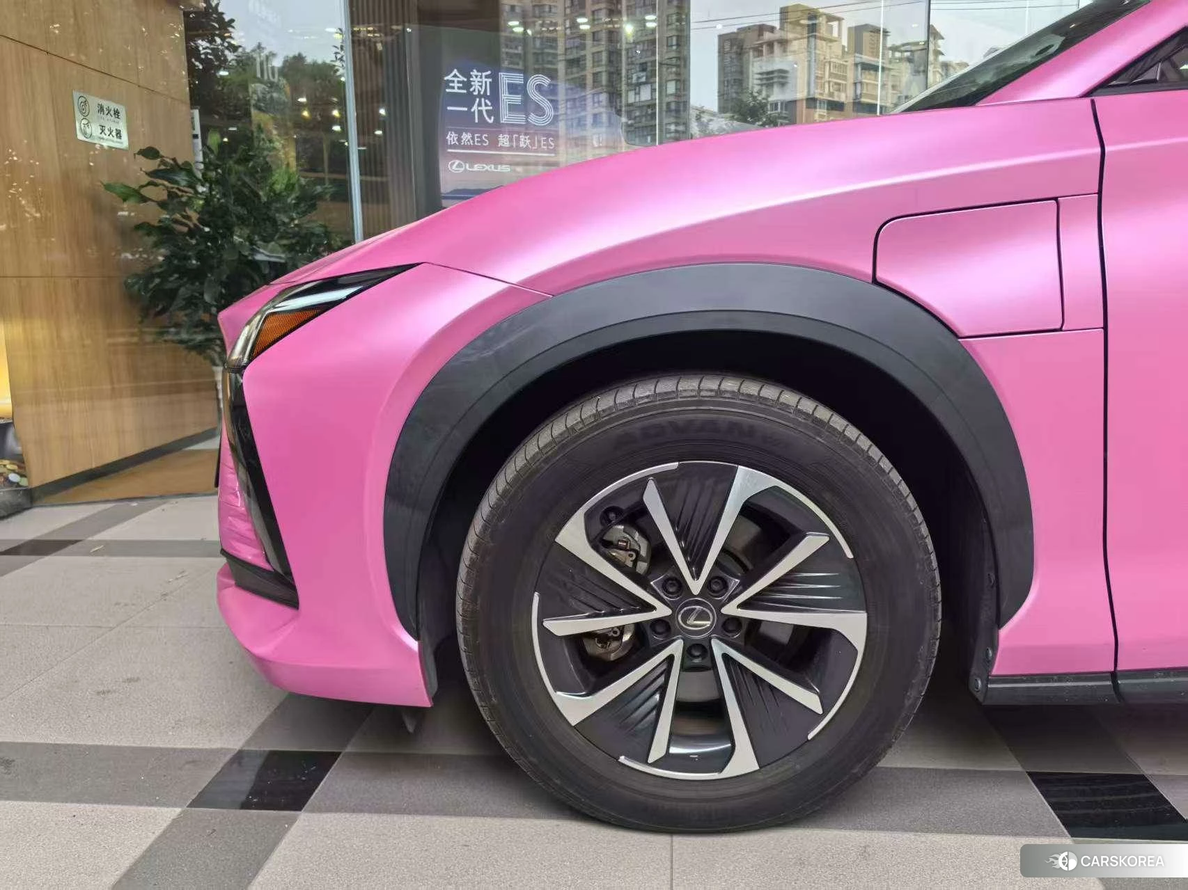 Lexus RZ id 4440551 из Китая 7
