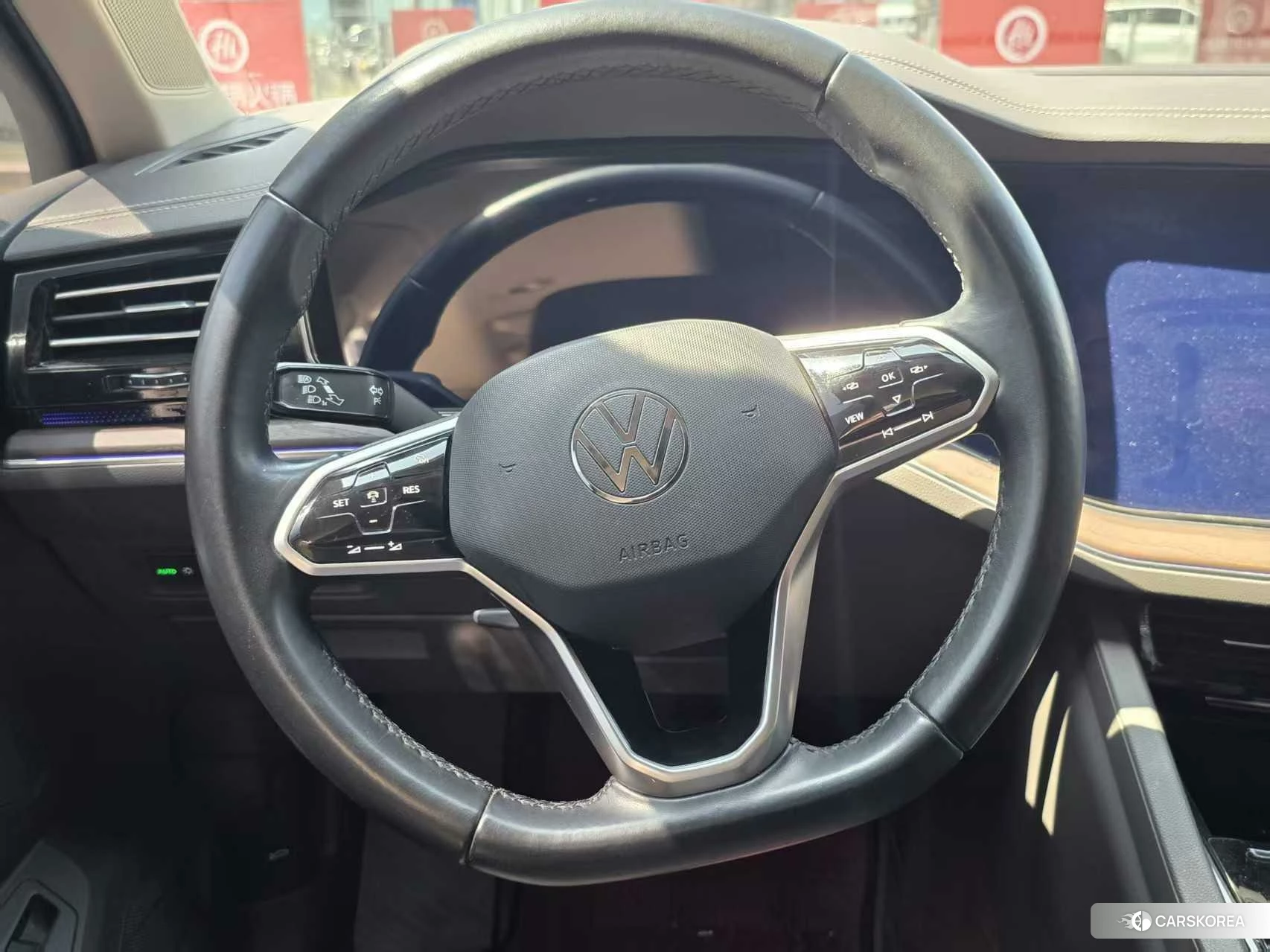 Volkswagen Touareg id 4440822 из Китая 8