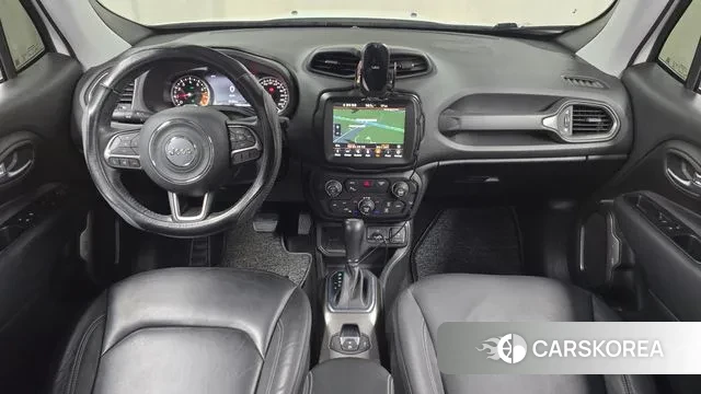 Jeep Renegade id 3766191 из Кореи 17