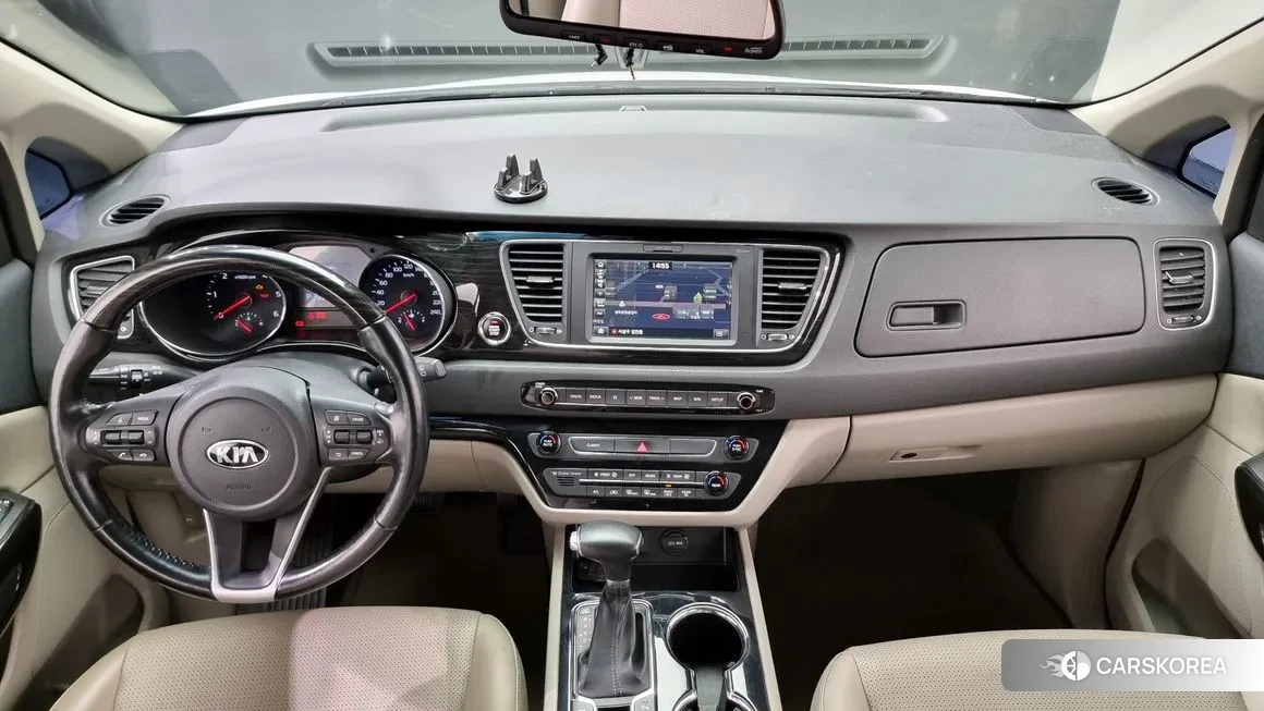 Kia The New Carnival id 2161231 из Кореи 17