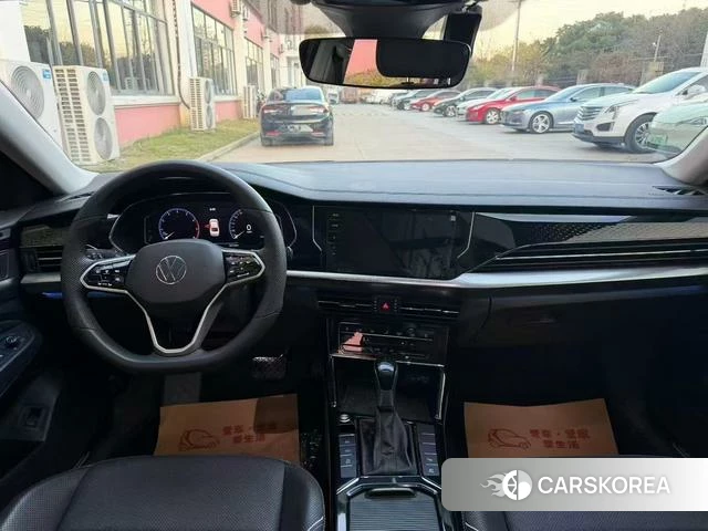 Volkswagen Passat id 4241511 из Китая 7