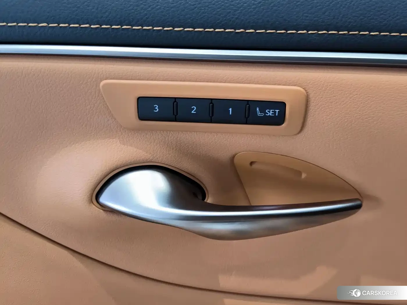 Lexus ES id 4629510 из Китая 11