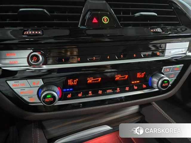 BMW 5 Series (G30) id 4304242 из Кореи 17