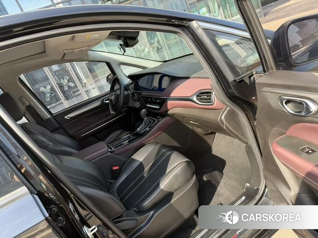 GAC Trumpchi Trumpchi M6 id 4209232 из Китая 25