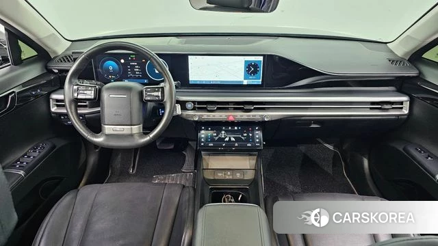 Hyundai Grandeur (GN7) id 4281198 из Кореи 17