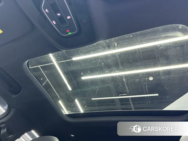 Audi A6L id 4275825 из Китая 17