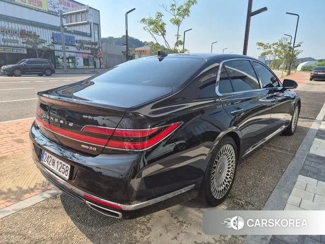 Genesis G90 id 3009104 из Кореи 17