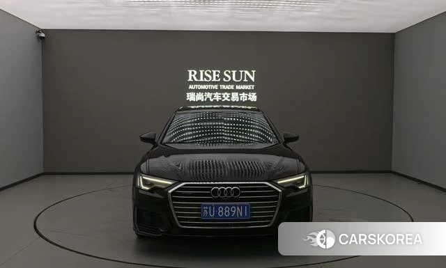 Audi A6L id 4238389 из Китая 29