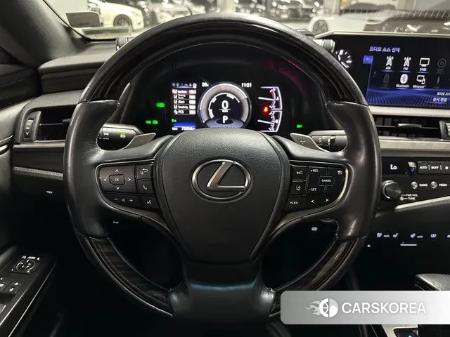 Lexus ES300h 7th generation id 3041497 из Кореи 16