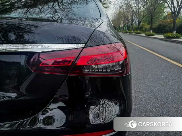 Mercedes-Benz E-class id 4341573 из Китая 19