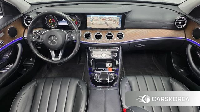 Mercedes-Benz E-Class W213 id 4459538 из Кореи 28