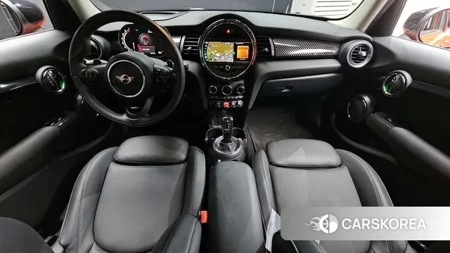 Mini Cooper S id 3242900 из Кореи 17