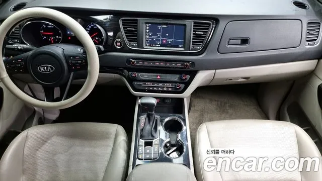 Kia The New Carnival id 2469161 из Кореи 17