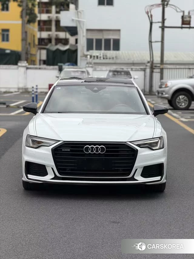 Audi A6L id 4274341 из Китая 7
