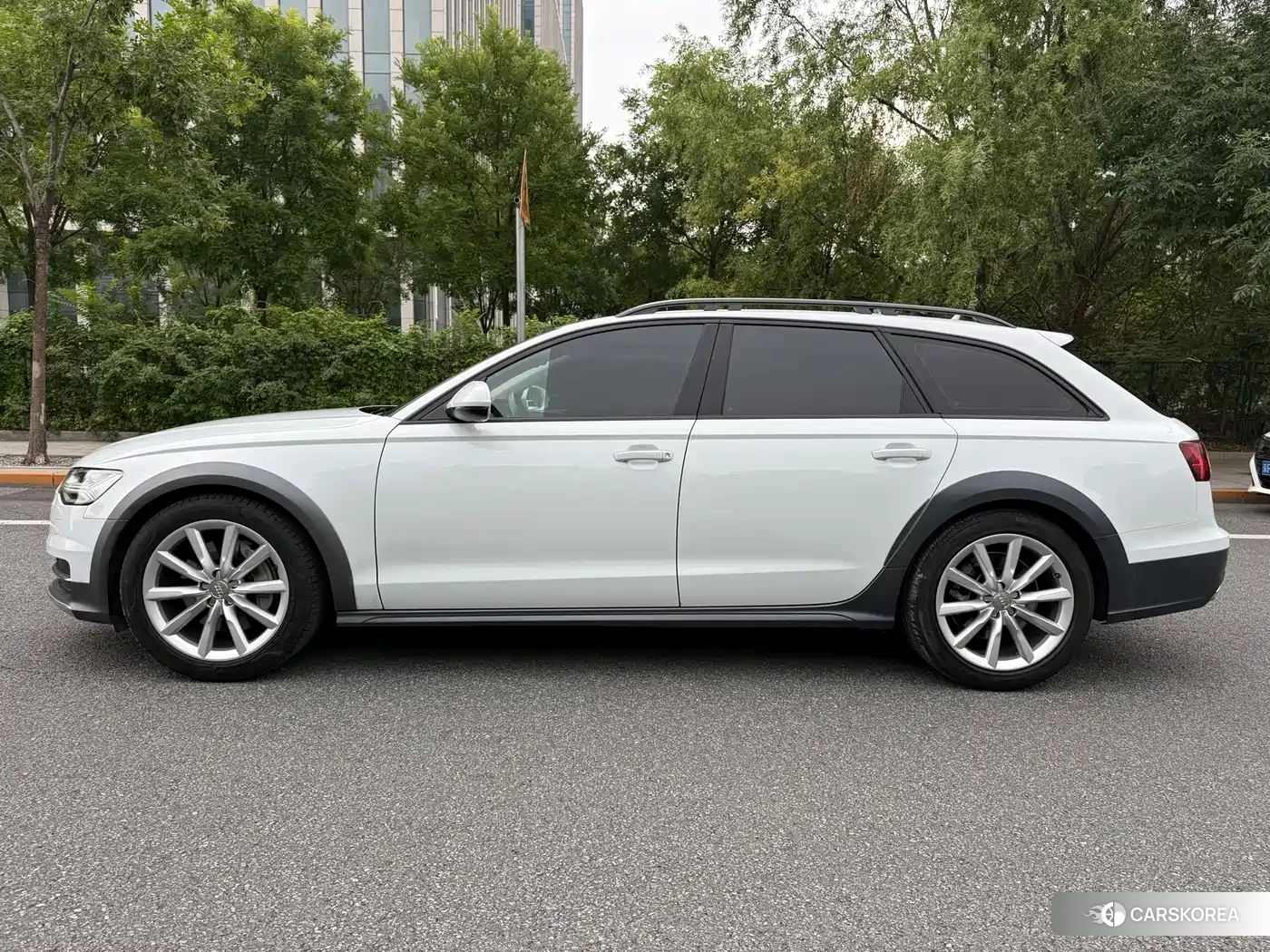 Audi A6 id 4600723 из Китая 16