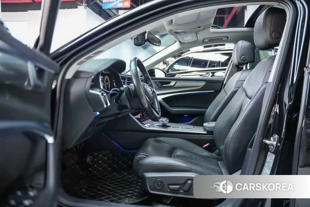 Audi A6L id 4258804 из Китая 10