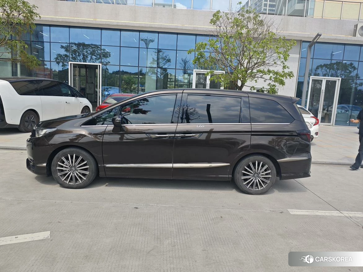 Honda Elysion 2021 Коричневый из Китая, фото 6